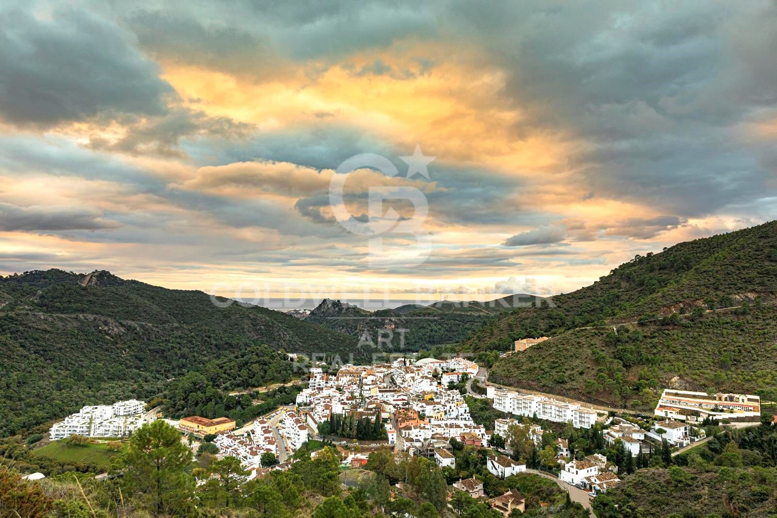 Apartament w Benahavis, Malaga, Hiszpania 3 sypialnie, 119 mkw. nr 159983