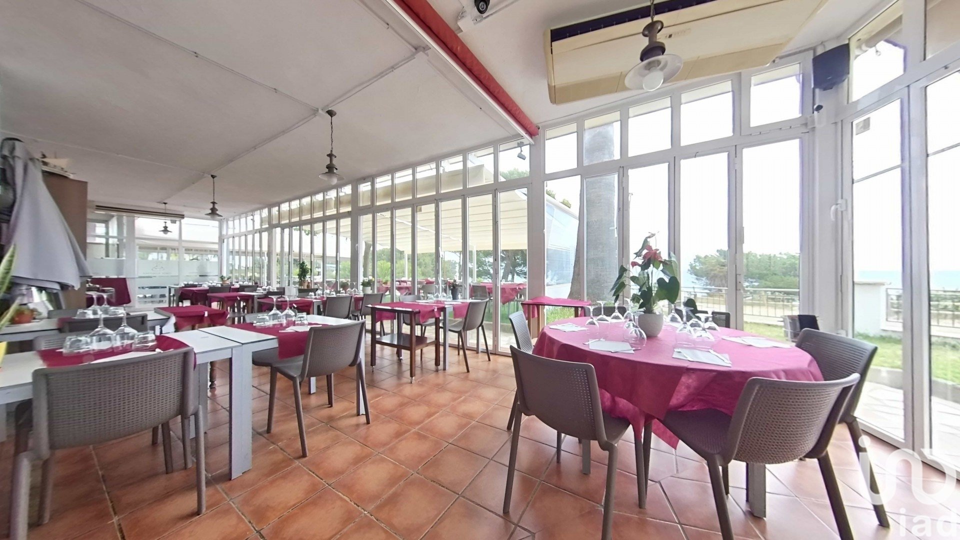Kawiarnia / restauracja w Miami Platja, Tarragona, Hiszpania 448 mkw. nr 153382