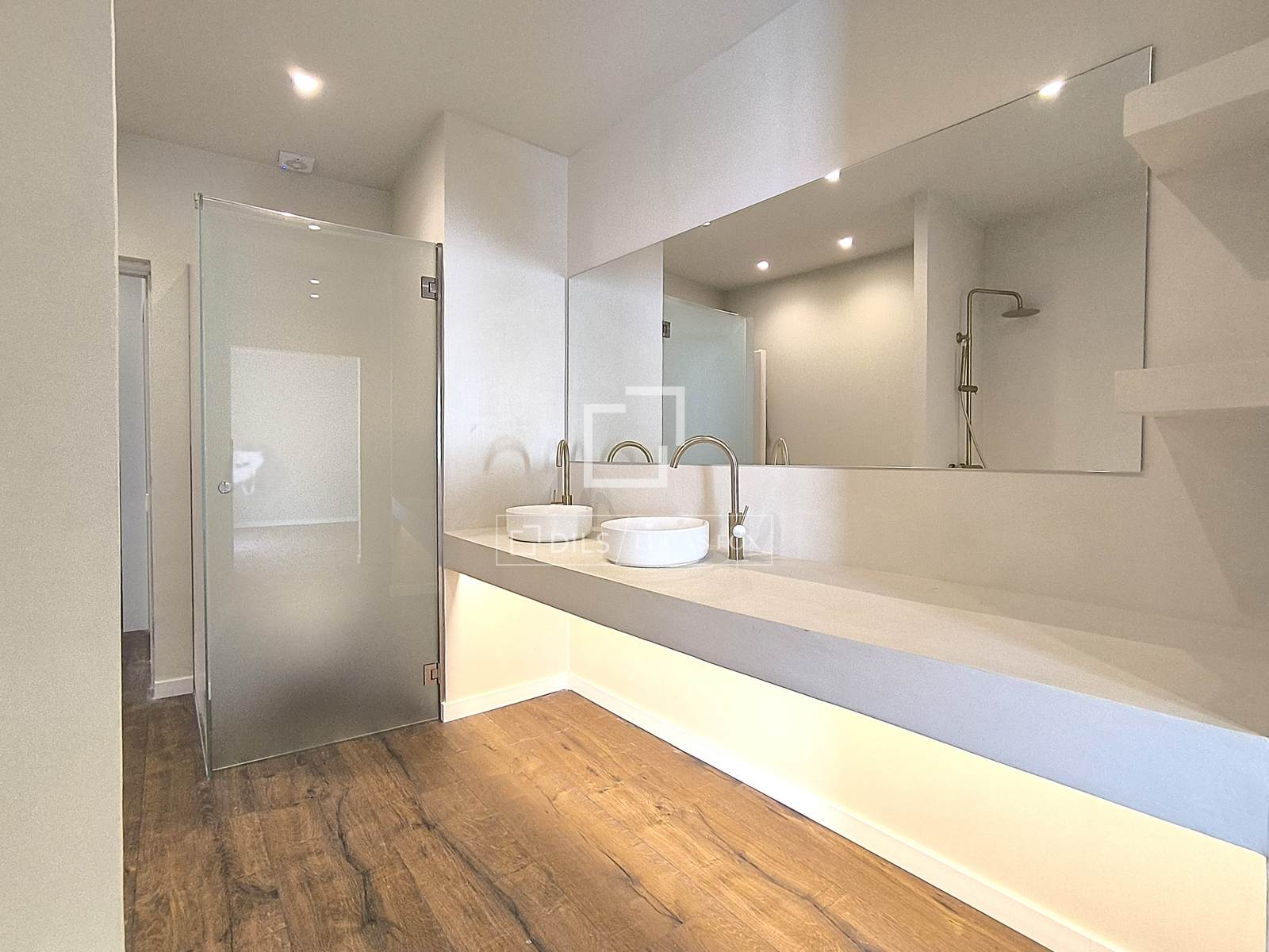 Kattohuoneisto Sant Just Desvern, Barcelona, Espanja 4 makuuhuonetta, 140 m2 No. 150792