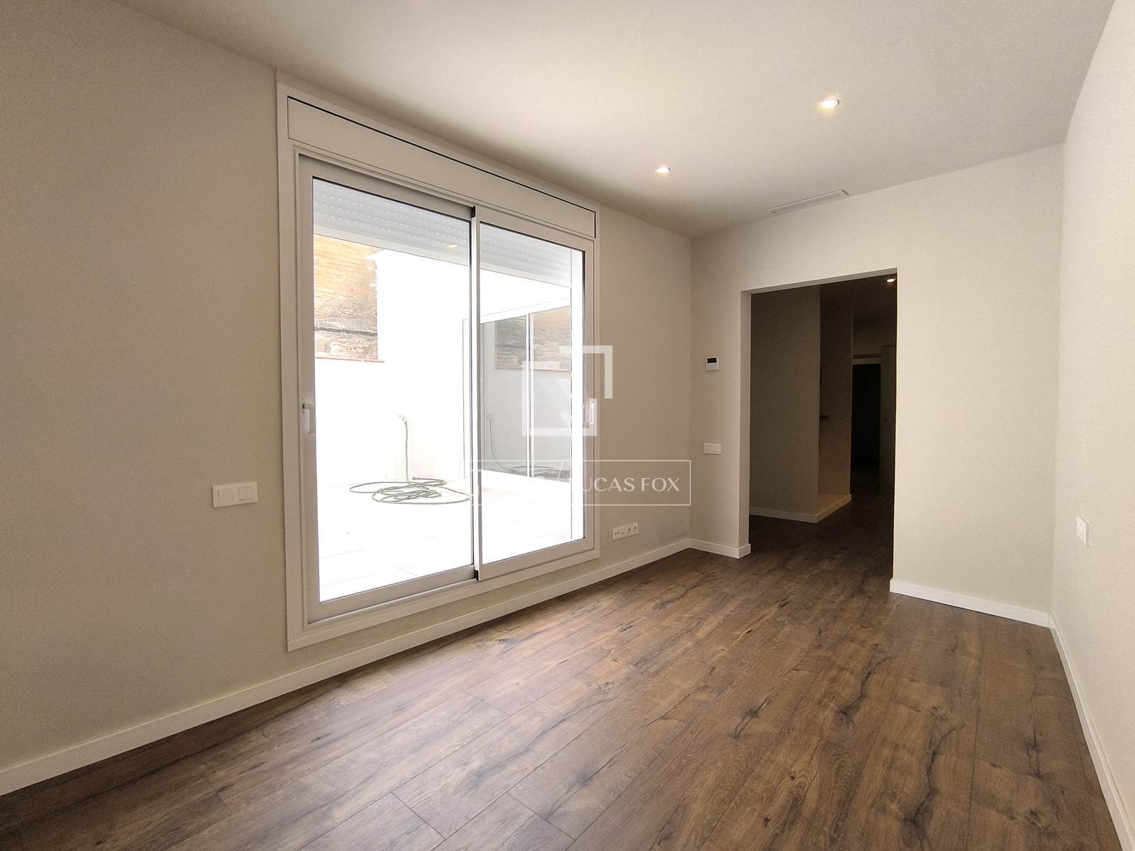 Kattohuoneisto Sant Just Desvern, Barcelona, Espanja 4 makuuhuonetta, 140 m2 No. 150792