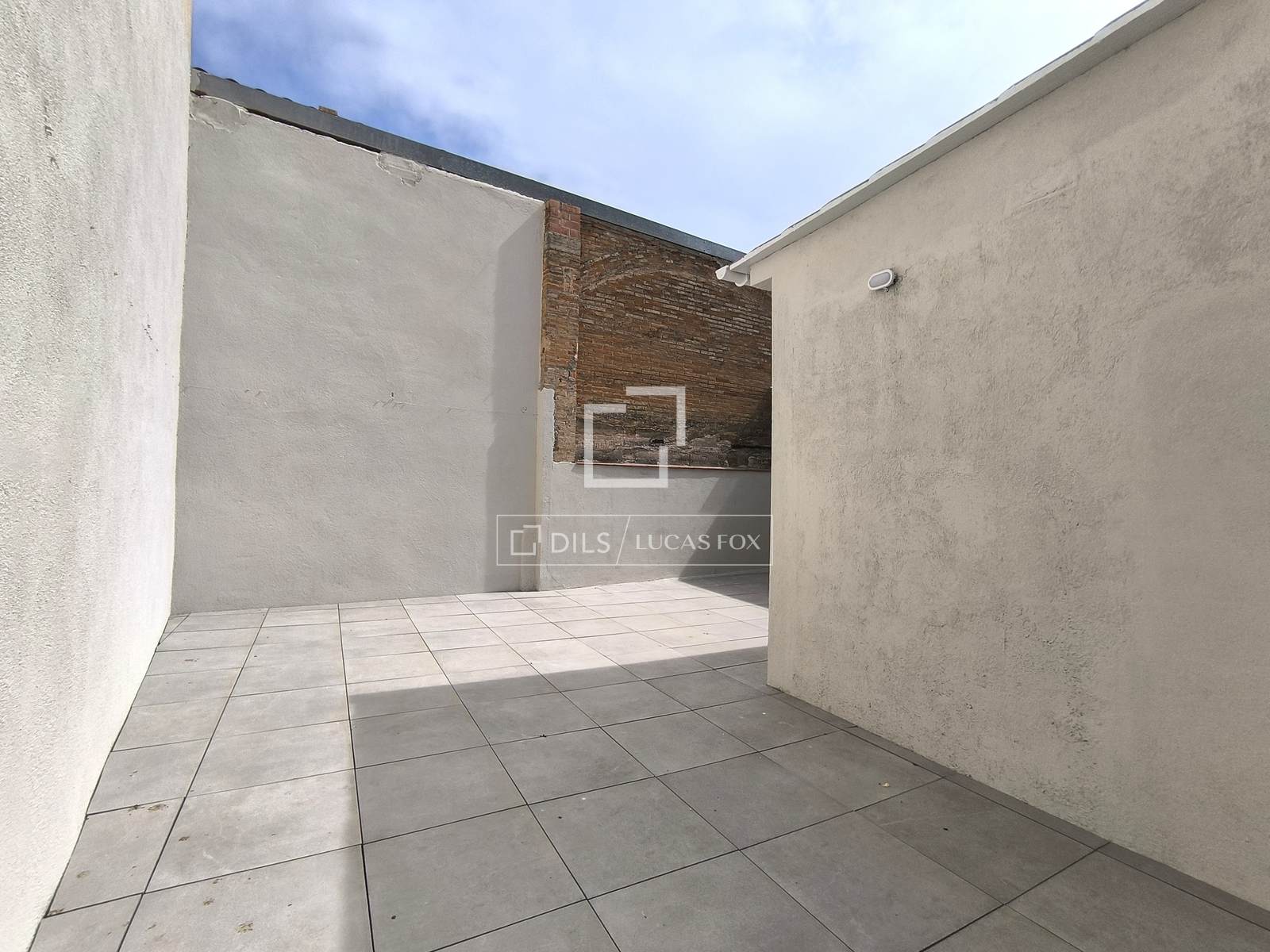 Kattohuoneisto Sant Just Desvern, Barcelona, Espanja 4 makuuhuonetta, 140 m2 No. 150792