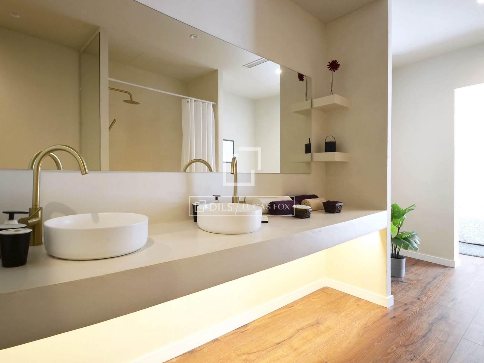 Kattohuoneisto Sant Just Desvern, Barcelona, Espanja 4 makuuhuonetta, 140 m2 No. 150792