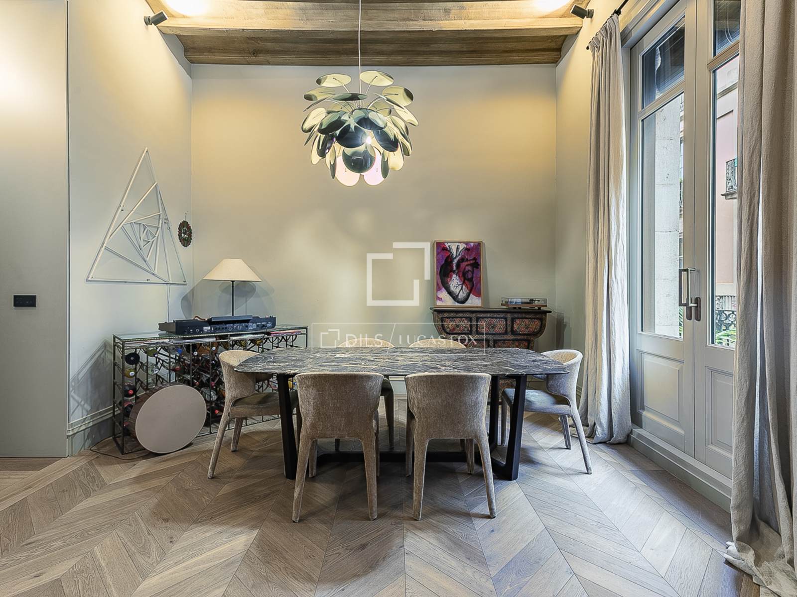 Apartment in Barcelona, Spain 2 bedrooms, 114 sq.m. No. 150793