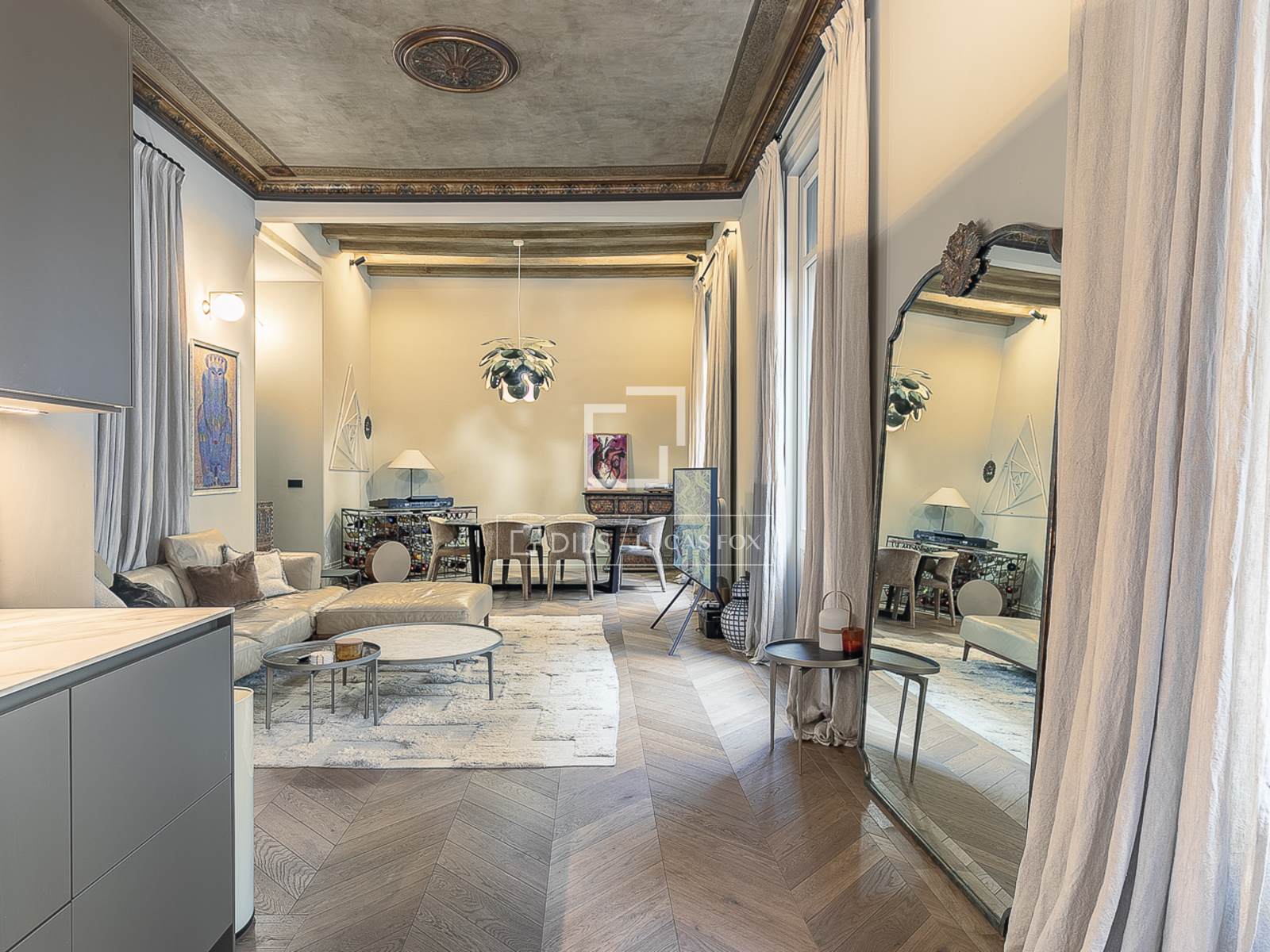 Apartment in Barcelona, Spain 2 bedrooms, 114 sq.m. No. 150793