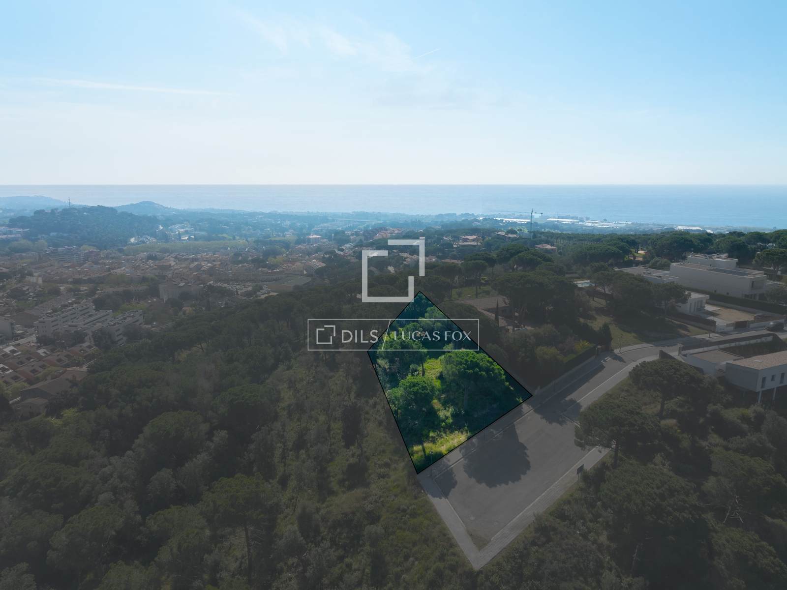 Huvila Sant Andreu de Llavaneres, Barcelona, Espanja 4 makuuhuonetta, 442 m2 No. 150796