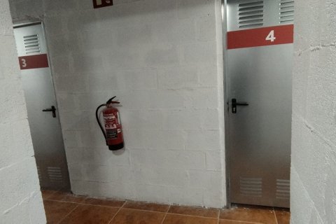 Commercial property in Santurtzi, Biscay, Spain 12 sq.m. No. 184919