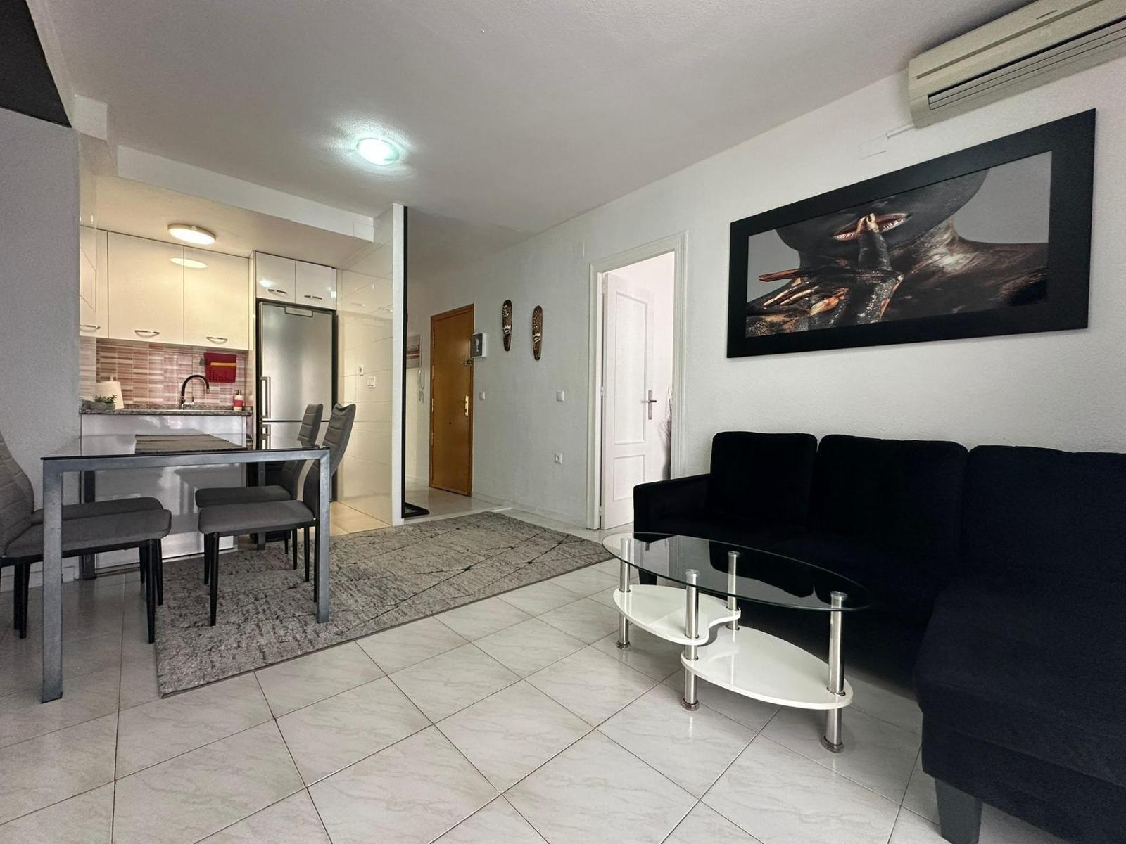 Appartamento a Torrevieja, Alicante, Spagna 2 camere da letto, 69 mq. N° 184242