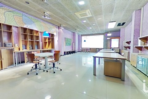 Propiedad comercial en Onda, Castellón, España 7 dormitorios, 140 m2 No. 152924