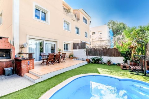 Willa w Sitges, Barcelona, Hiszpania 4 sypialnie, 195 mkw. nr 150330