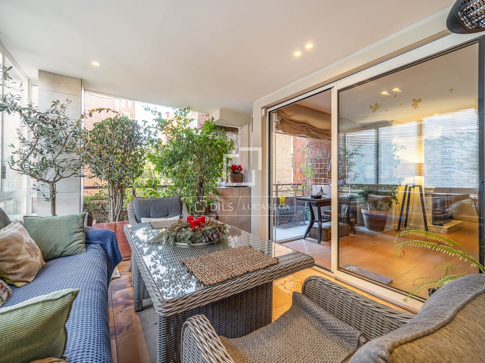 Dzīvoklis Barcelona, Spānijā 6 istabas, 320 m2 Nr. 150329