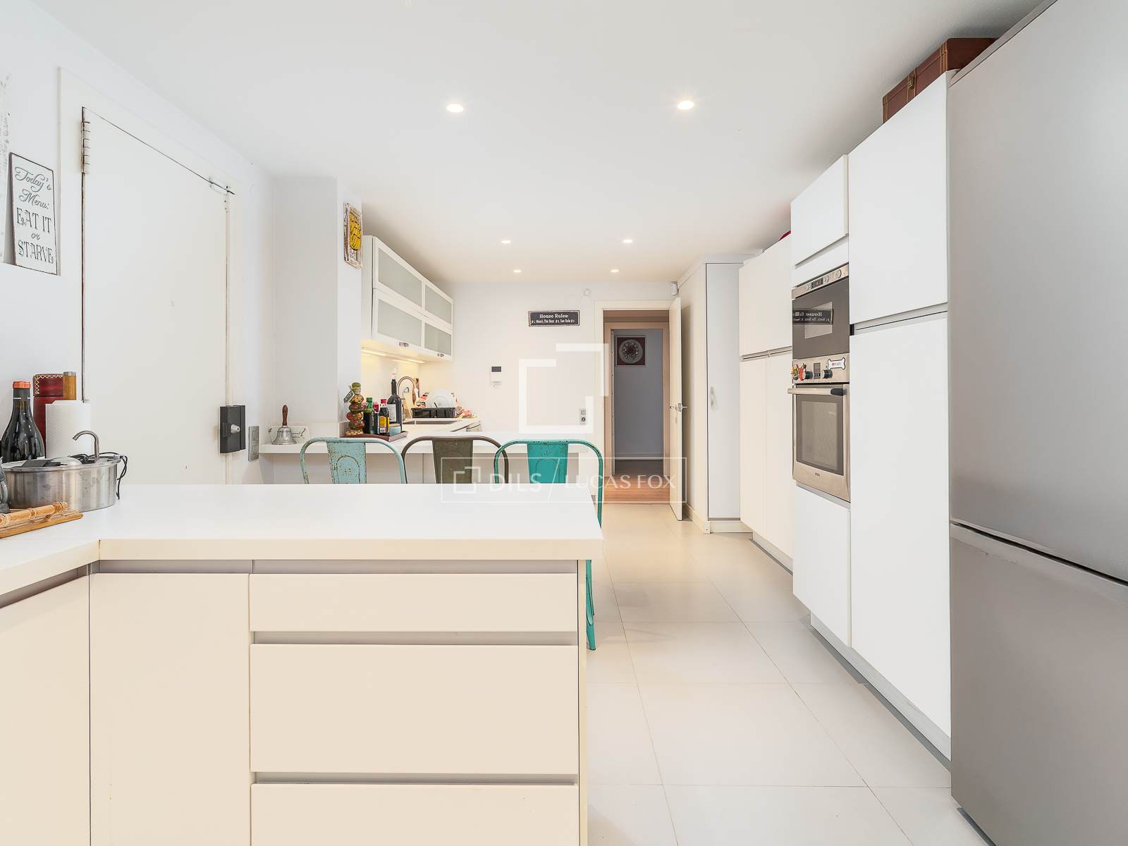 Dzīvoklis Barcelona, Spānijā 6 istabas, 320 m2 Nr. 150329
