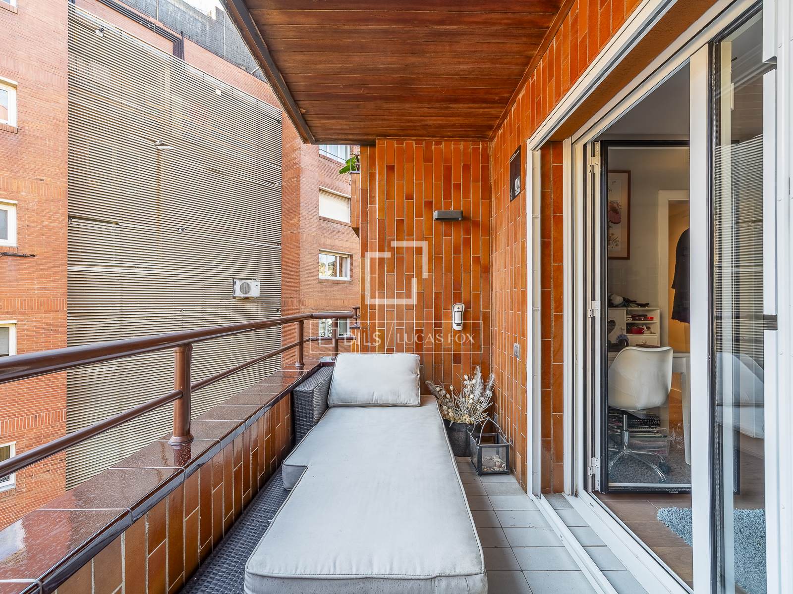 Dzīvoklis Barcelona, Spānijā 6 istabas, 320 m2 Nr. 150329
