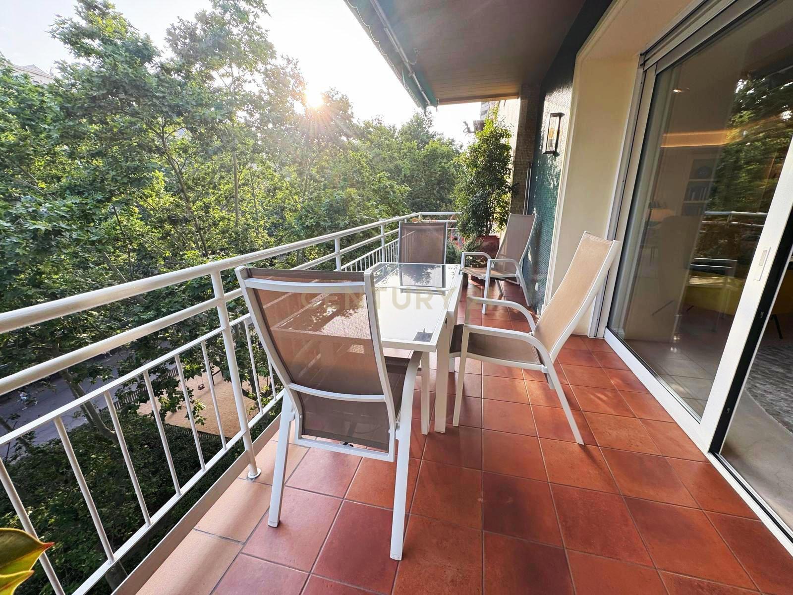 Appartamento a Barcelona, Spagna 4 camere da letto, 343 mq. N° 167119