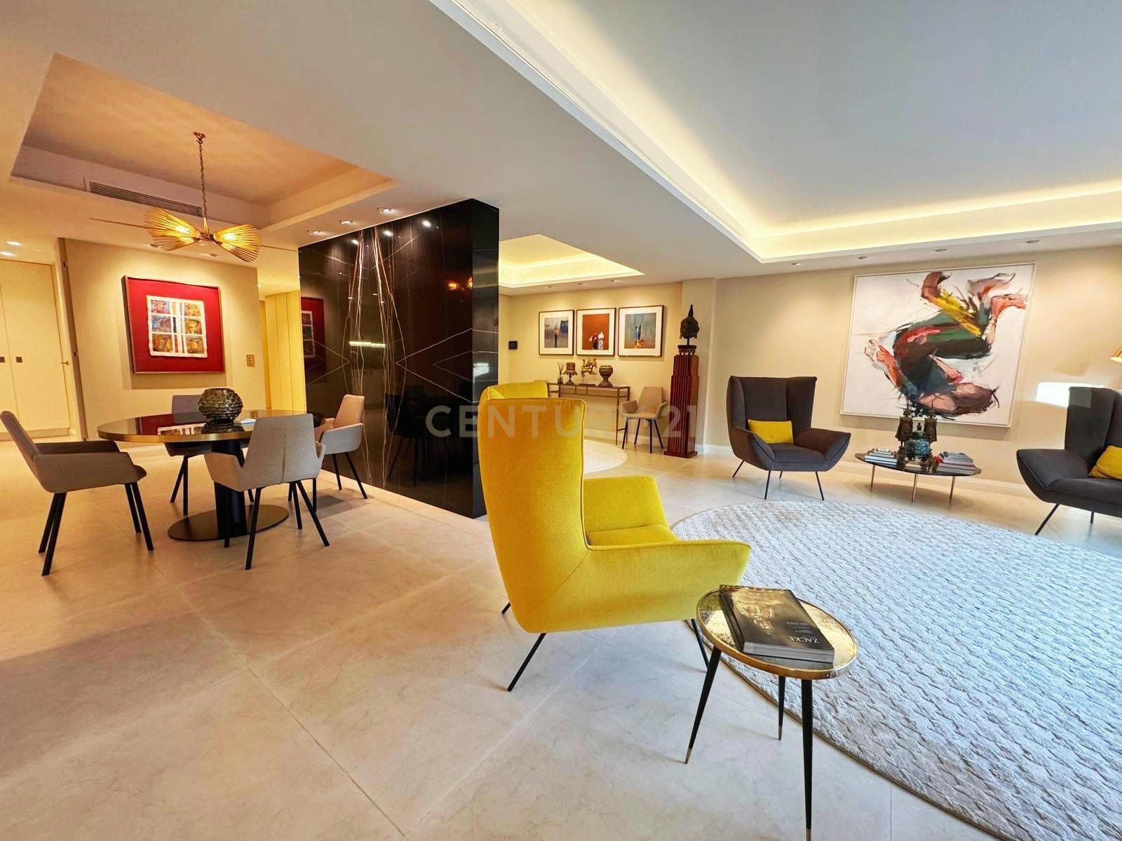 Appartamento a Barcelona, Spagna 4 camere da letto, 343 mq. N° 167119