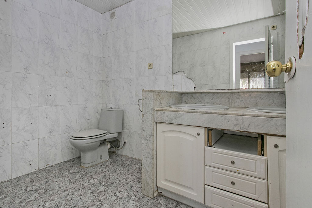 Appartamento a Rubi, Barcelona, Spagna 3 camere da letto, 80 mq. N° 167114