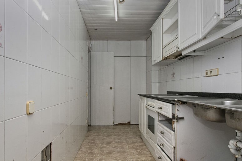 Appartamento a Rubi, Barcelona, Spagna 3 camere da letto, 80 mq. N° 167114