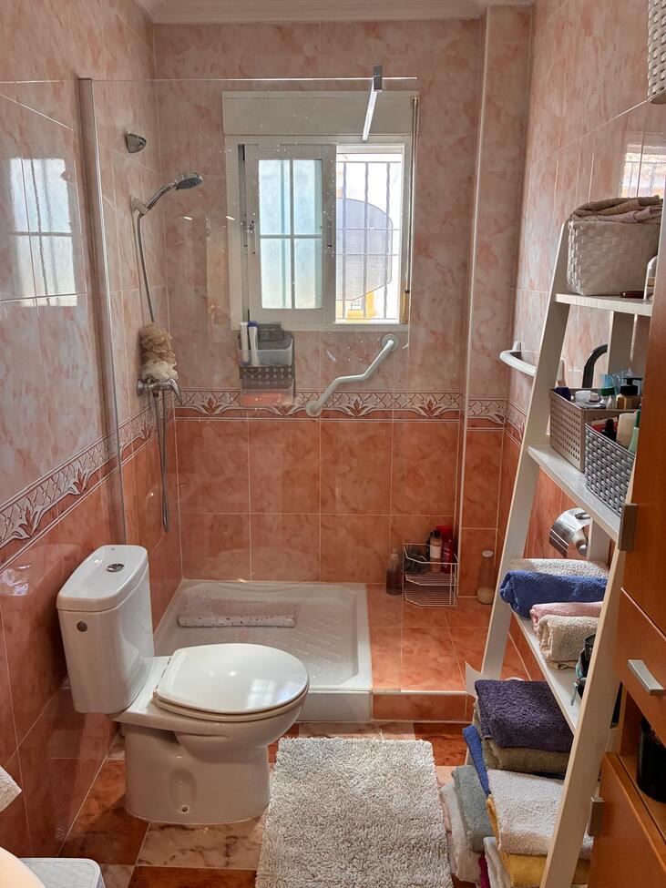 Villetta a schiera a Alicante, Spagna 2 camere da letto, 62 mq. N° 192028
