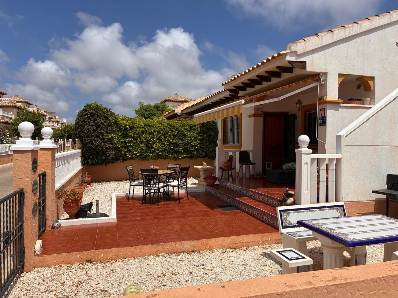 Villetta a schiera a Alicante, Spagna 2 camere da letto, 62 mq. N° 192028