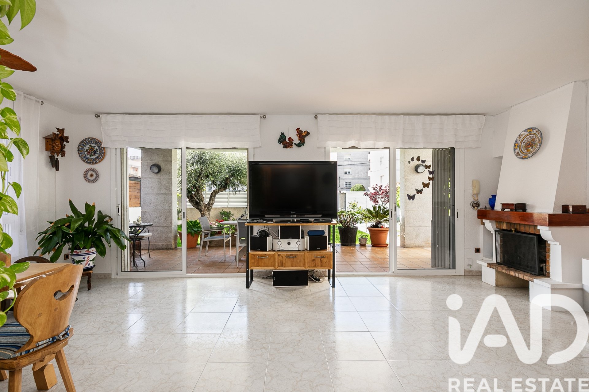 Hus i Cunit, Tarragona, Spanien 4 sovrum, 212 kvm. Nr. 172714