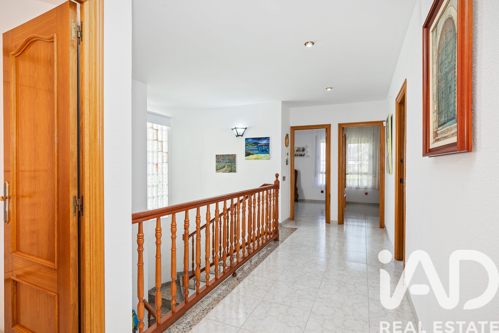 Hus i Cunit, Tarragona, Spanien 4 sovrum, 212 kvm. Nr. 172714
