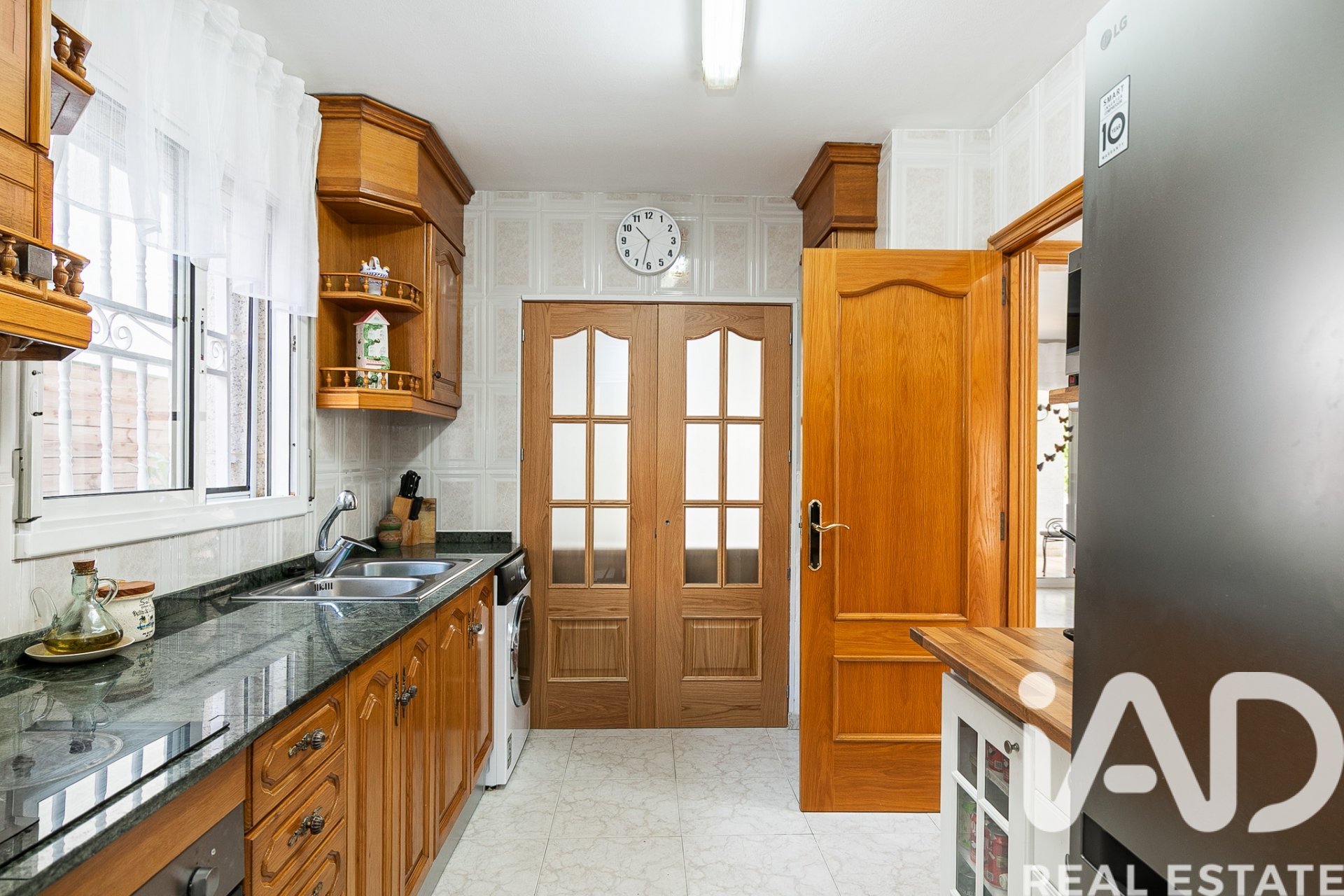 Hus i Cunit, Tarragona, Spanien 4 sovrum, 212 kvm. Nr. 172714