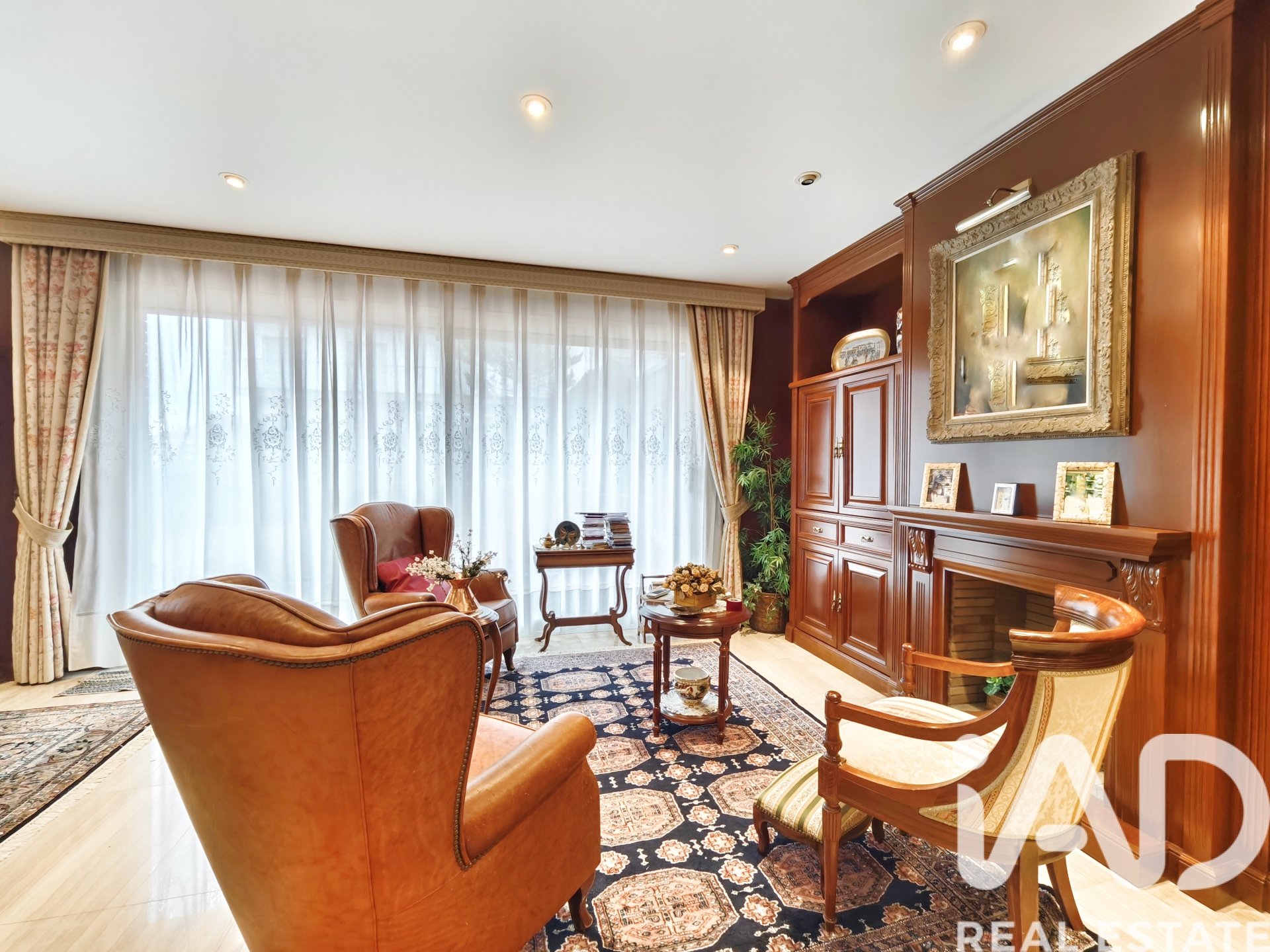 Apartment in Igualada, Barcelona, Spain 5 bedrooms, 544 sq.m. No. 172709