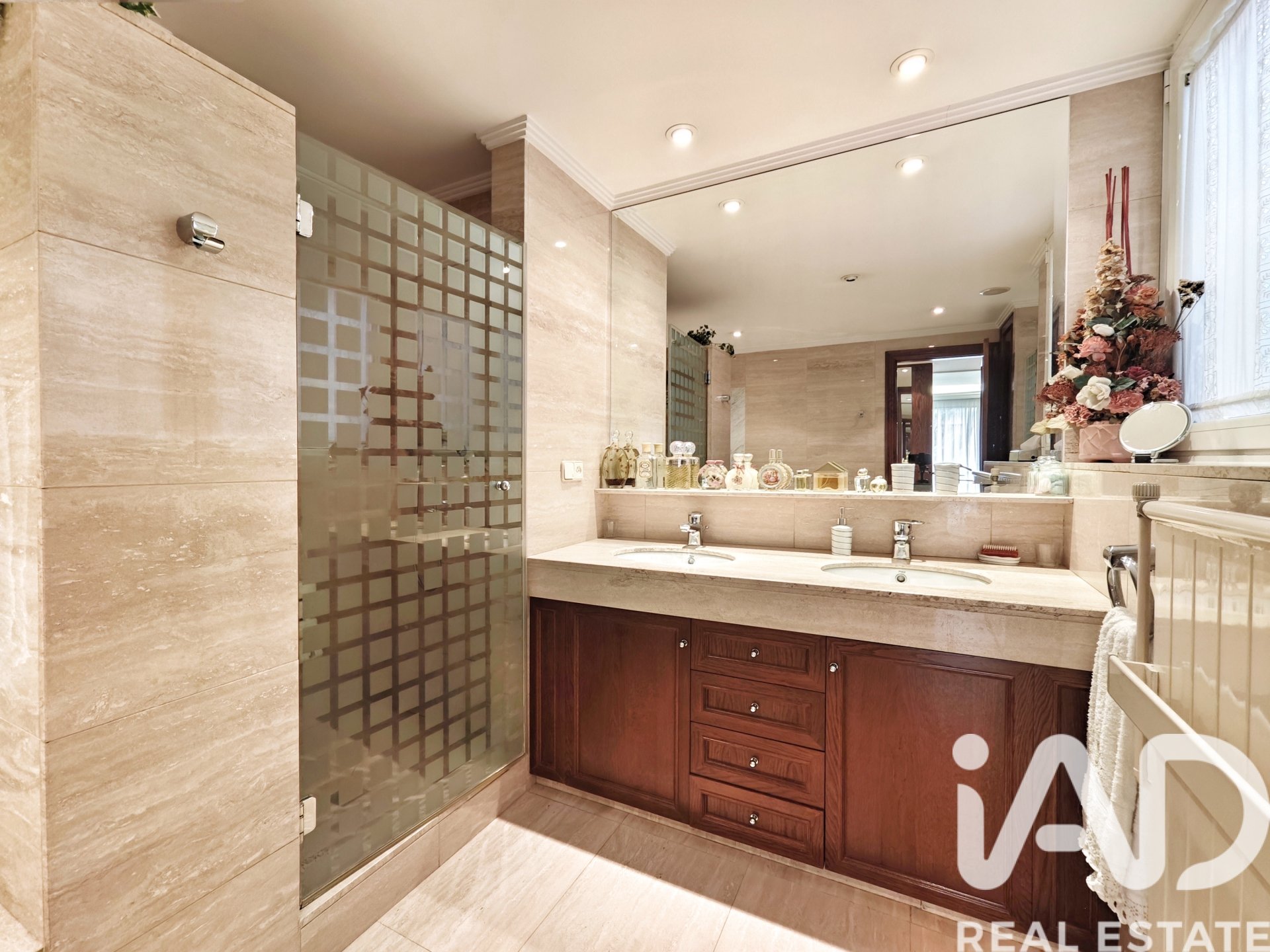 Apartment in Igualada, Barcelona, Spain 5 bedrooms, 544 sq.m. No. 172709