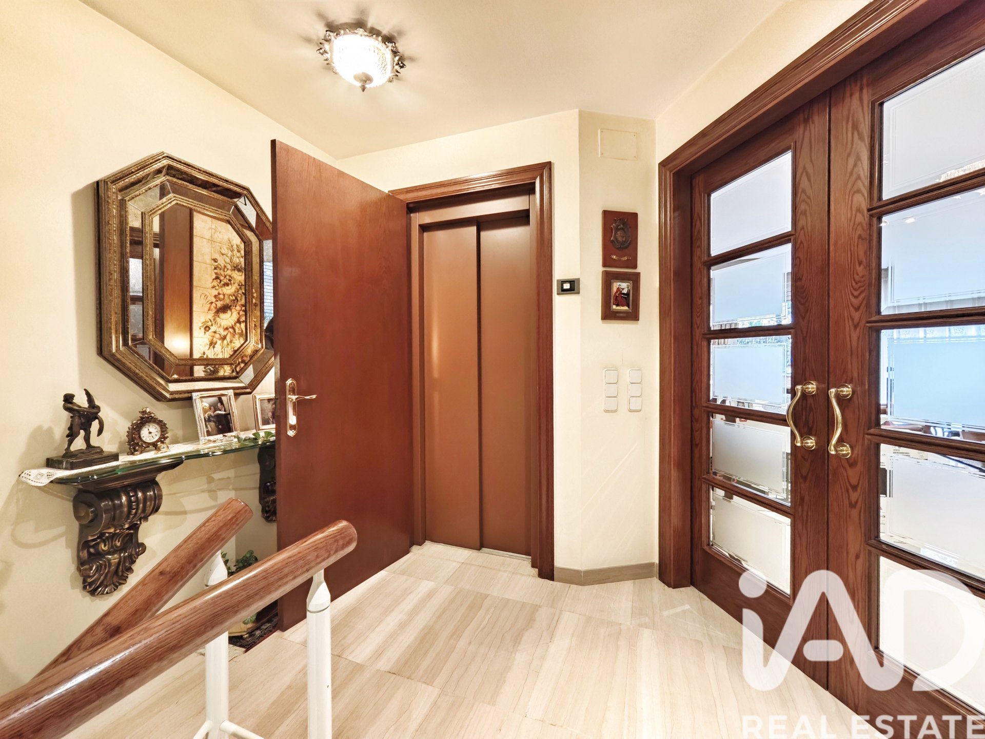 Apartment in Igualada, Barcelona, Spain 5 bedrooms, 544 sq.m. No. 172709