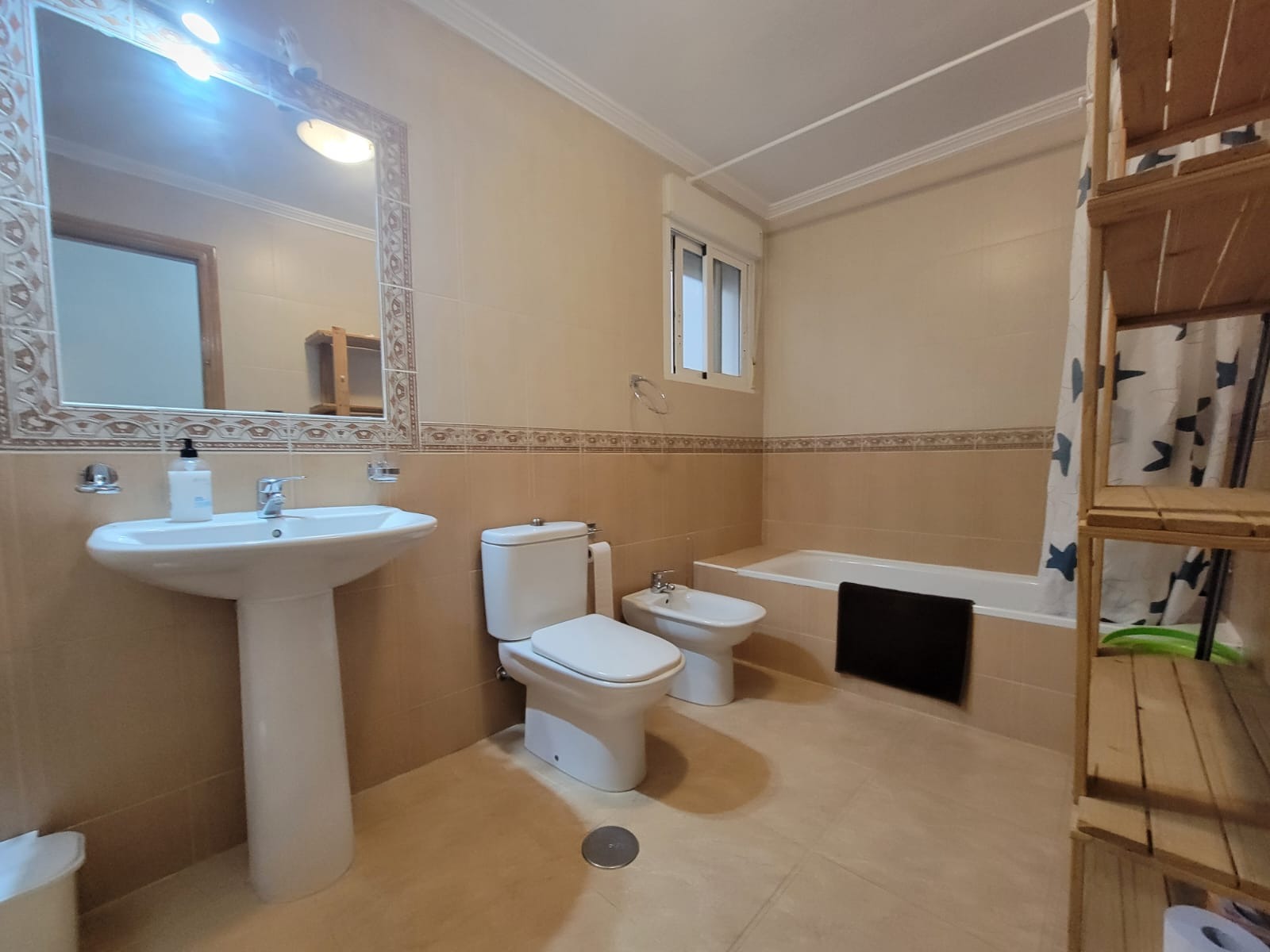 Apartment in Torrevieja, Alicante, Spain 1 bedroom, 70 sq.m. No. 182899