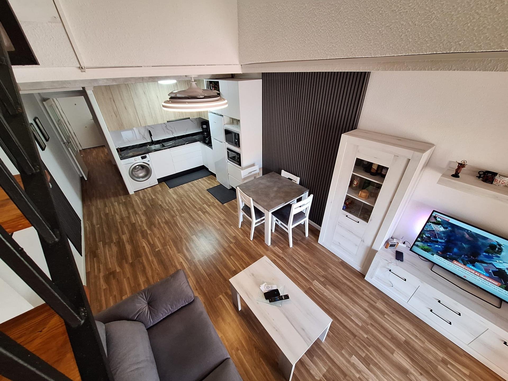 Apartamento en Torrevieja, Alicante, España 3 dormitorios, 100 m2 No. 189848