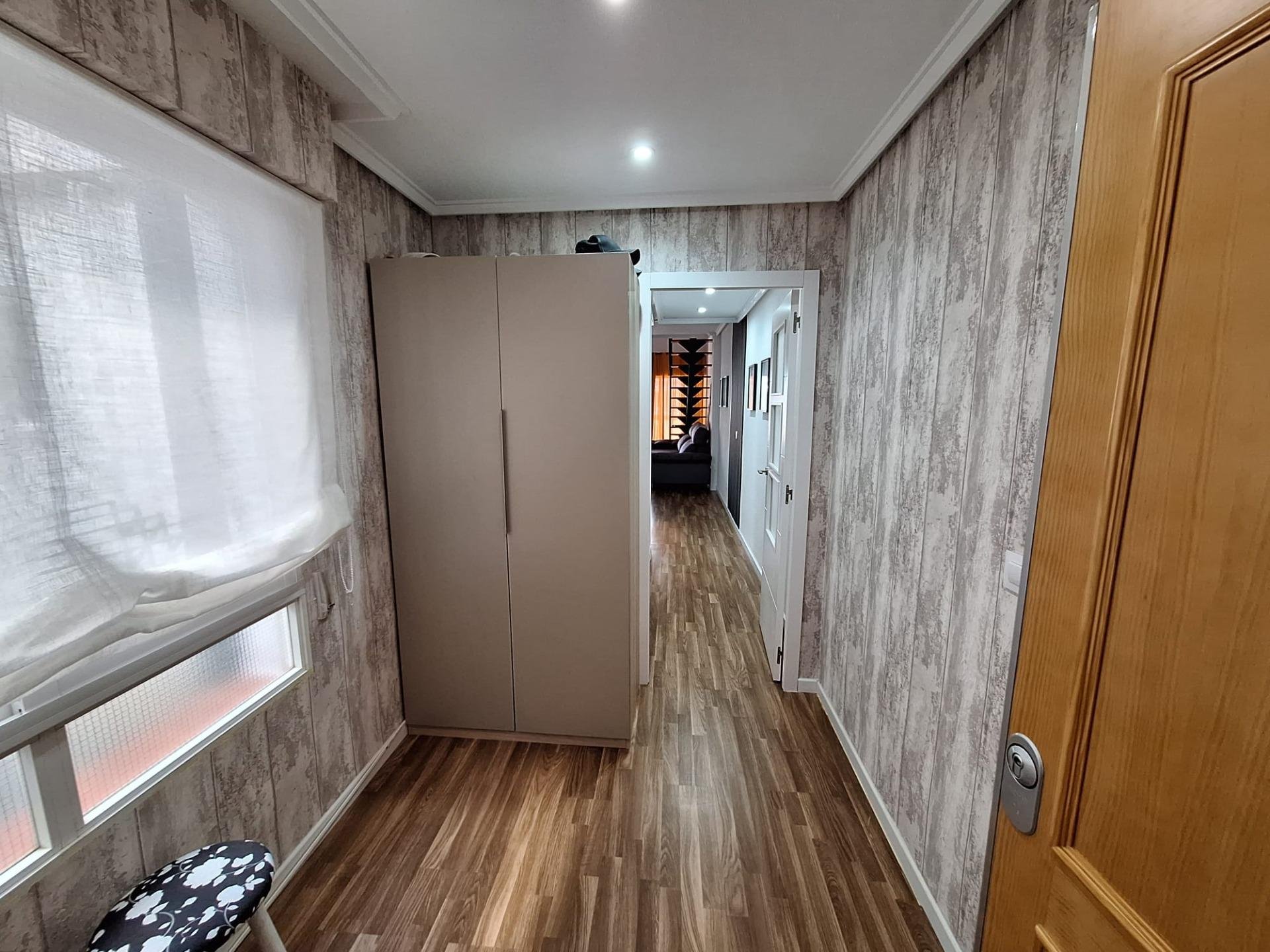 Apartamento en Torrevieja, Alicante, España 3 dormitorios, 100 m2 No. 189848