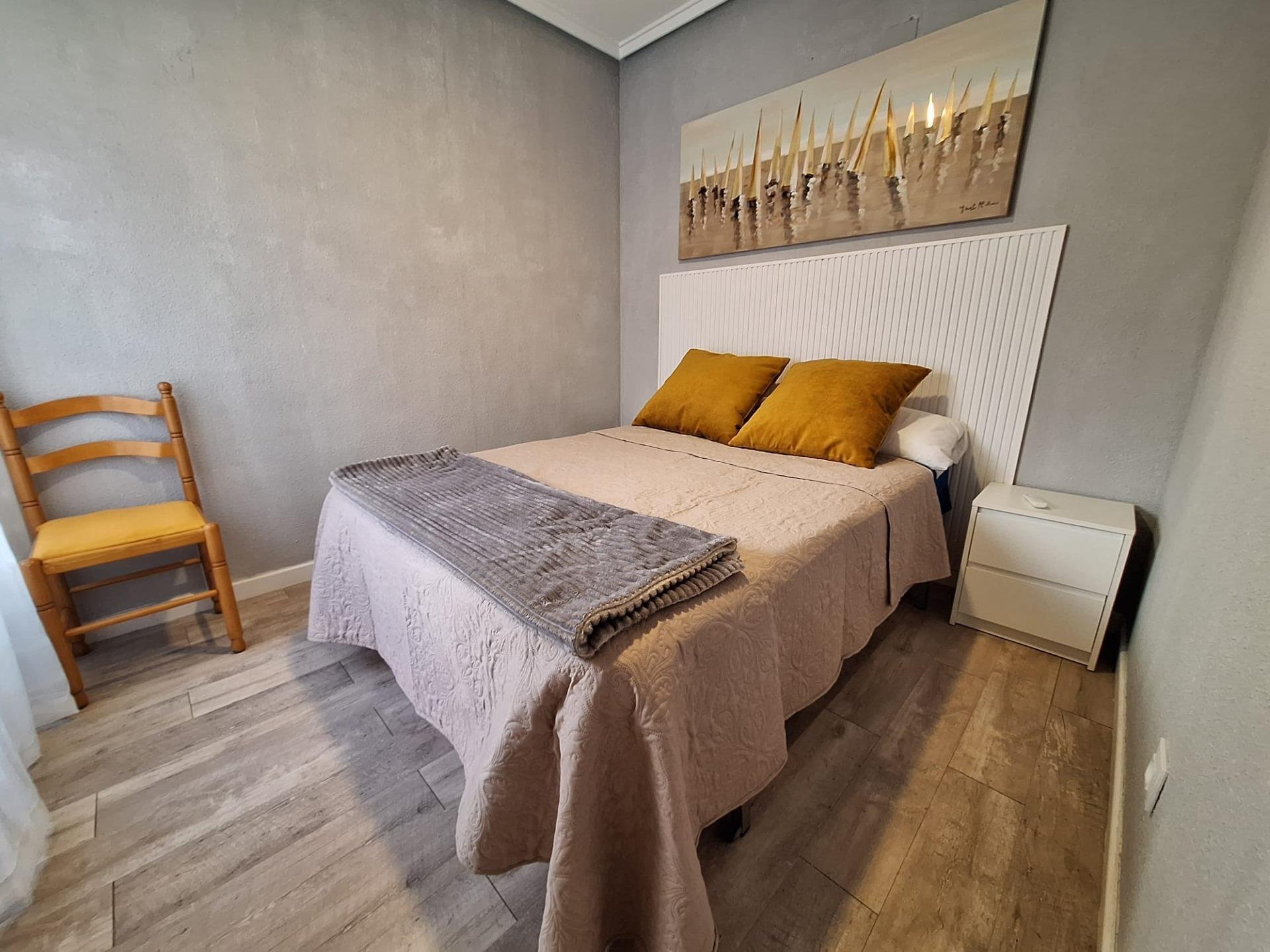 Apartamento en Torrevieja, Alicante, España 3 dormitorios, 100 m2 No. 189848