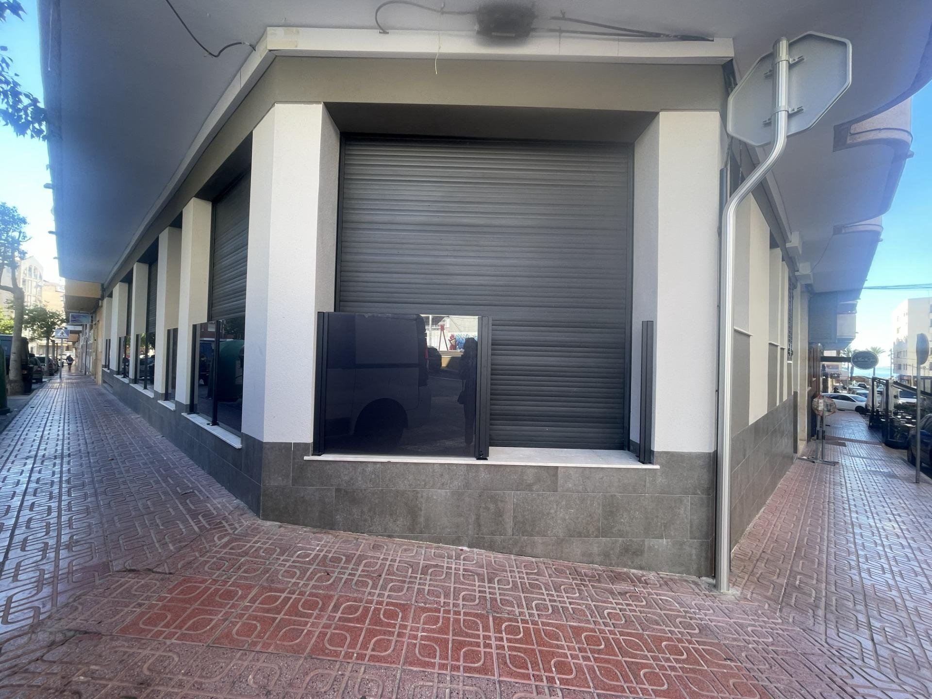 Huoneisto Torrevieja, Alicante, Espanja 1 huone, 46 m2 No. 190576
