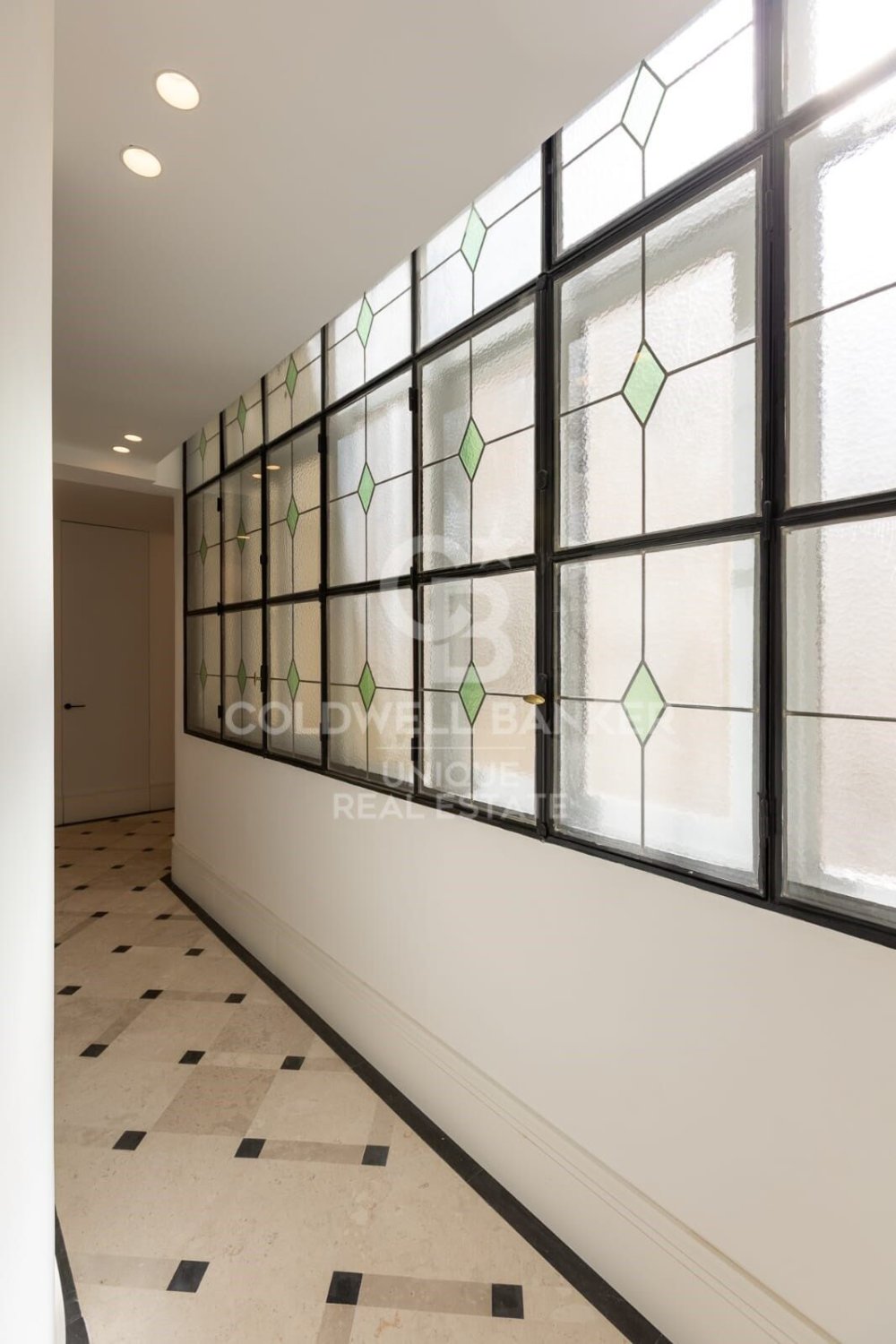 Appartamento a Madrid, Spagna 4 camere da letto, 487 mq. N° 157586