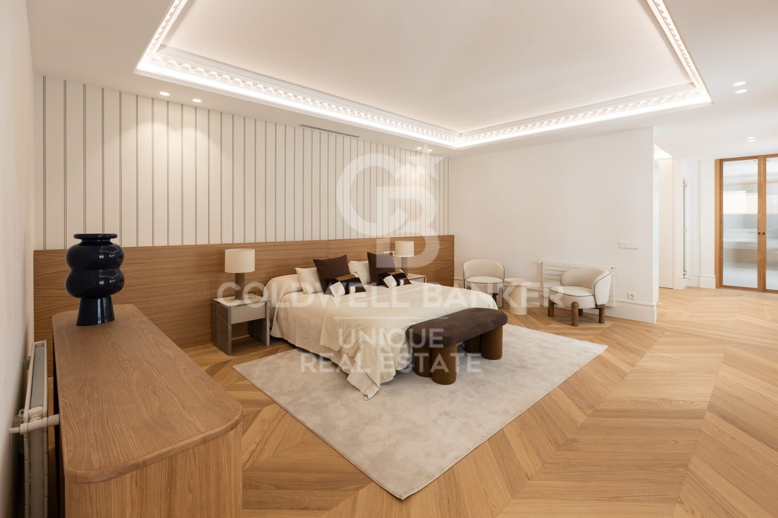Appartamento a Madrid, Spagna 4 camere da letto, 487 mq. N° 157586
