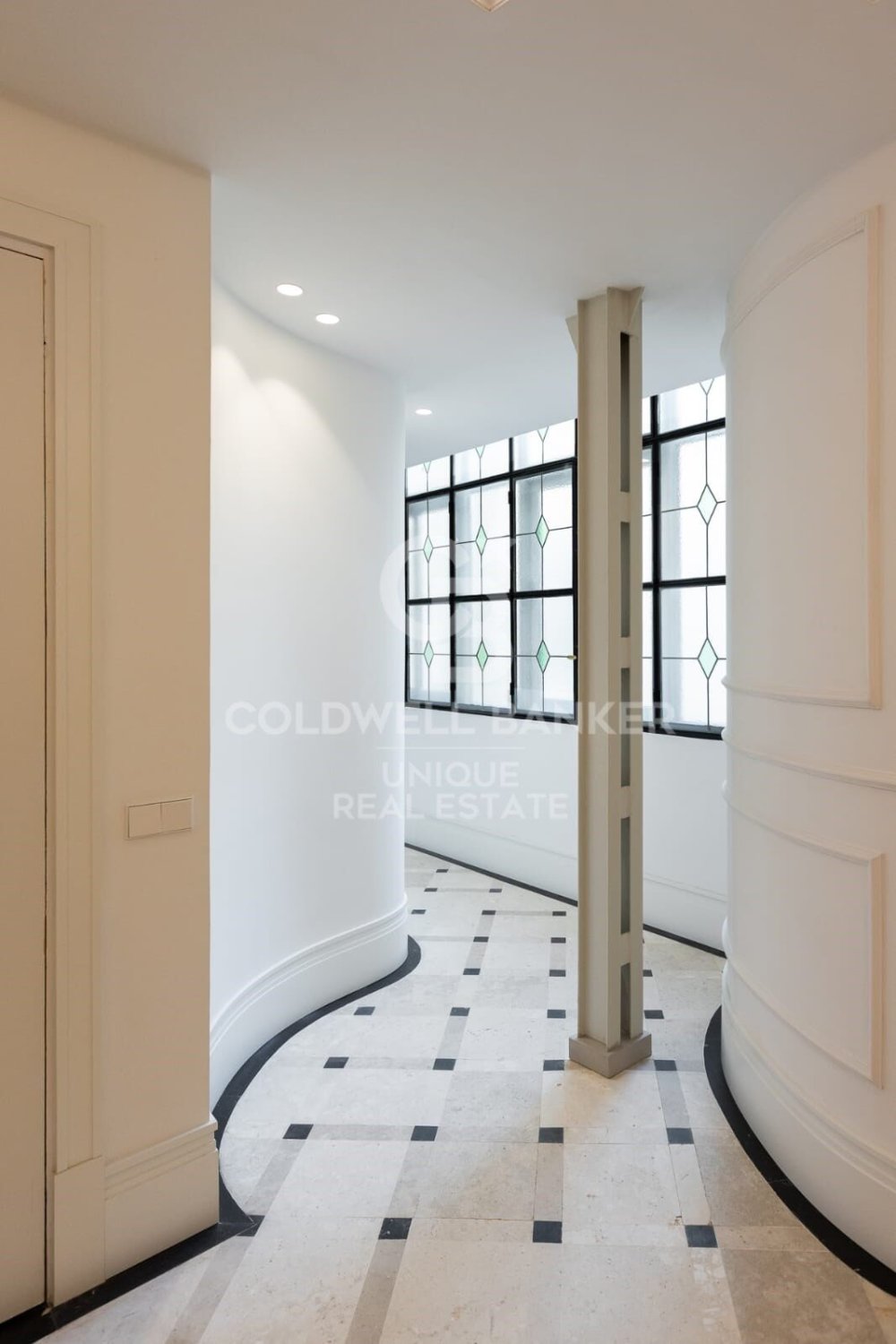 Appartamento a Madrid, Spagna 4 camere da letto, 487 mq. N° 157586