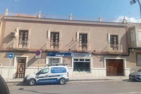Villa in Santa Pola, Alicante, Spanien 3 Schlafzimmer, 512 m2 Nr. 163014