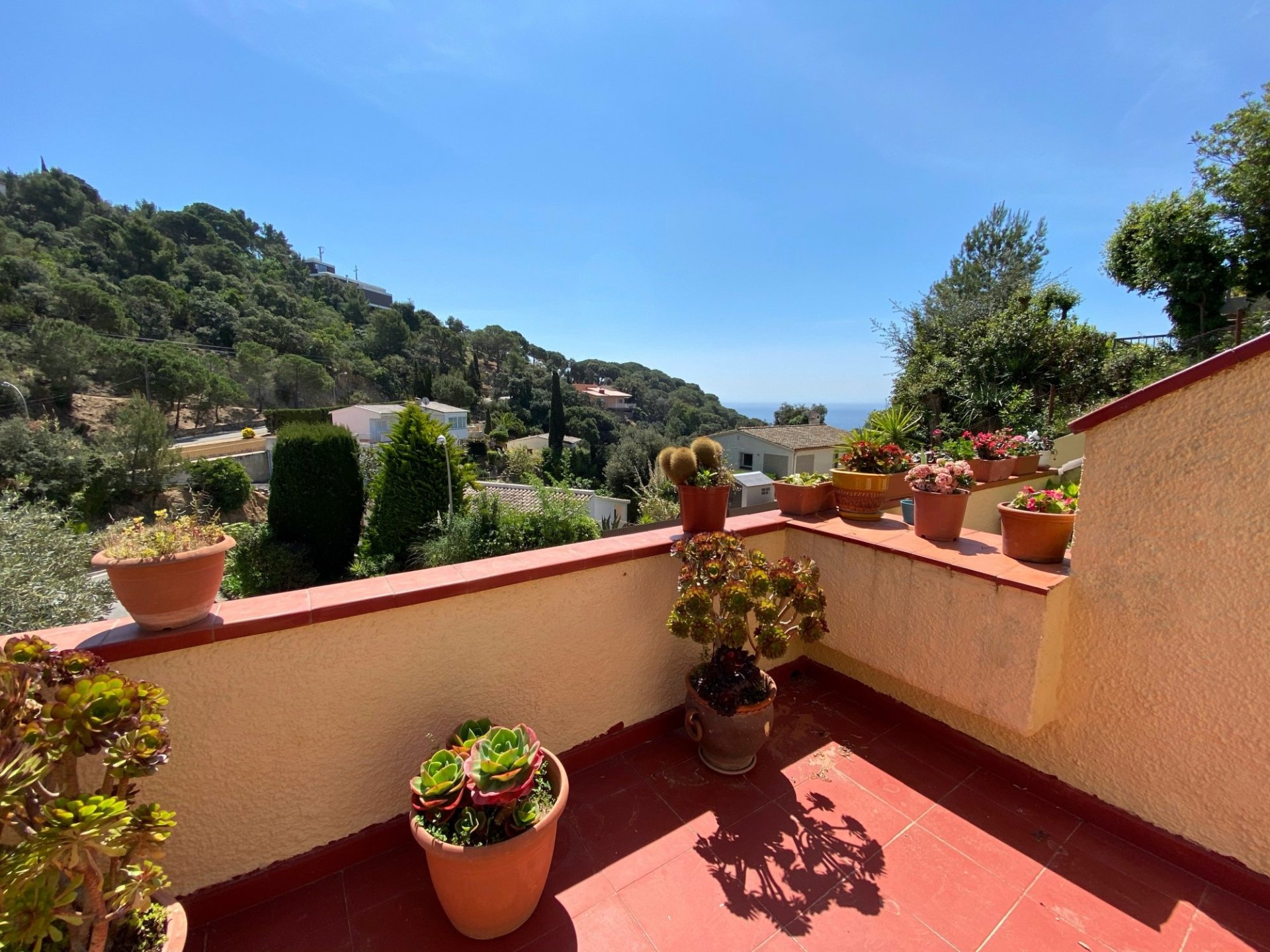 Hus i Tossa de Mar, Girona, Spanien 6 sovrum, 213 kvm. Nr. 74973