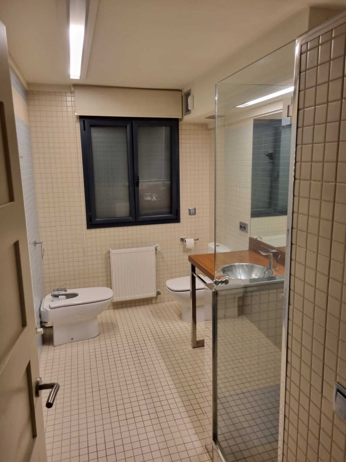 Talo Girona, Espanja 4 makuuhuonetta, 267 m2 No. 74974