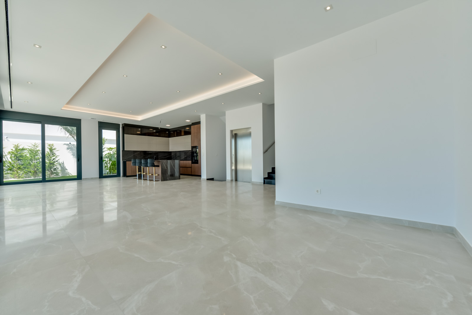 Villa a Finestrat, Alicante, Spagna 8 camere da letto, 998 mq. N° 154435
