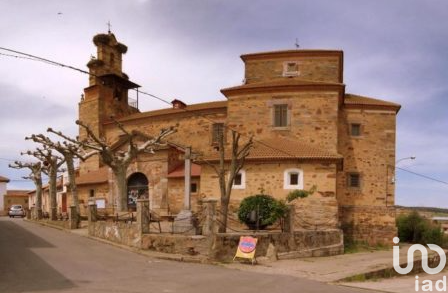 Tontti Villarejo de Orbigo, Leon, Espanja 1404 m2 No. 186125