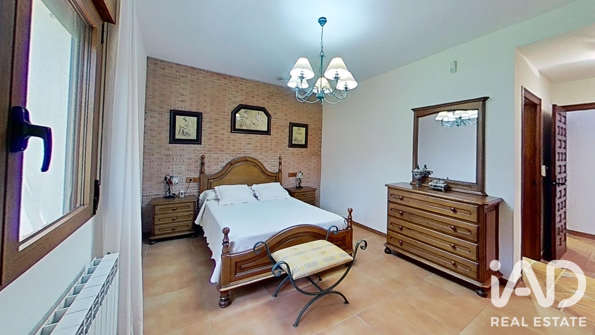 Talo Albacete, Espanja 4 makuuhuonetta, 600 m2 No. 187728
