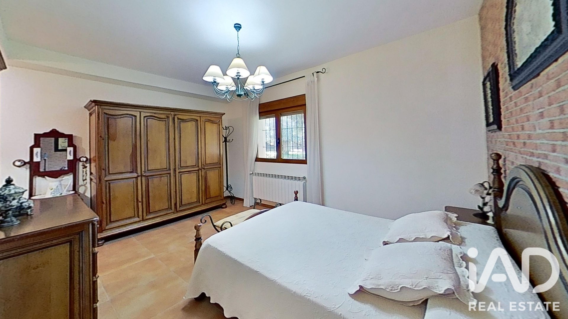 Talo Albacete, Espanja 4 makuuhuonetta, 600 m2 No. 187728