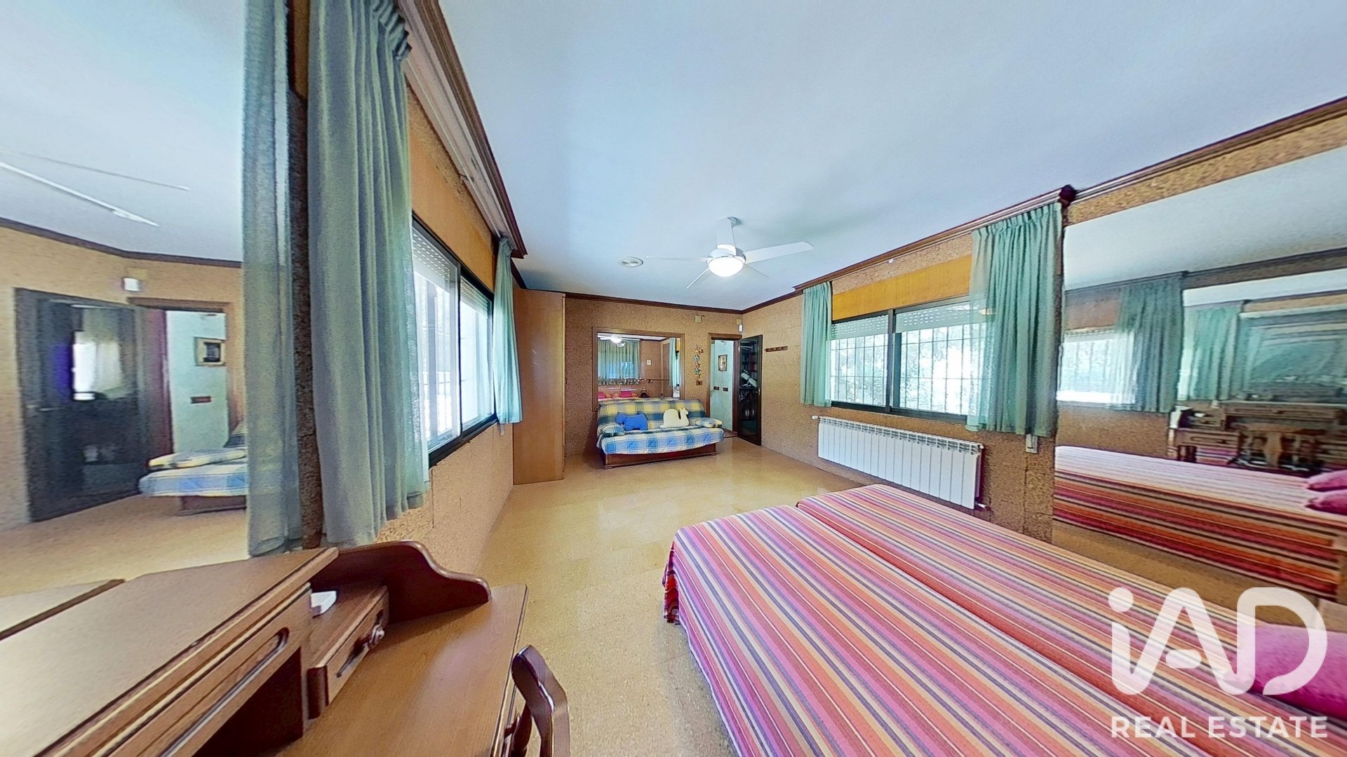 Talo Albacete, Espanja 4 makuuhuonetta, 600 m2 No. 187728