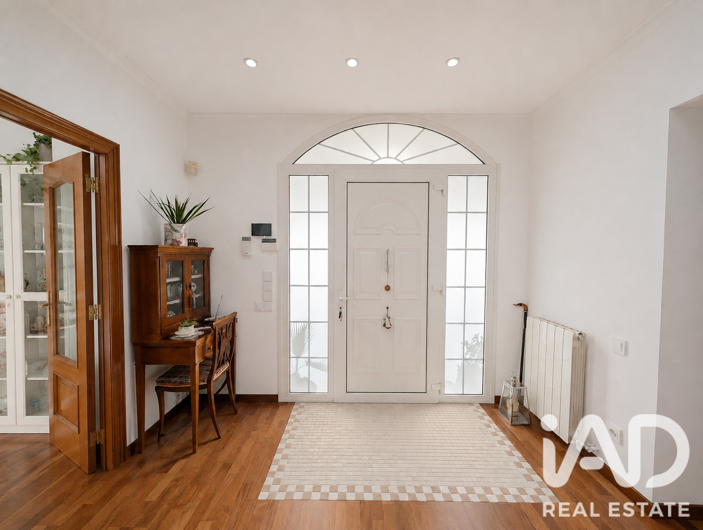 House in Girona, Spain 317 sq.m. No. 187730