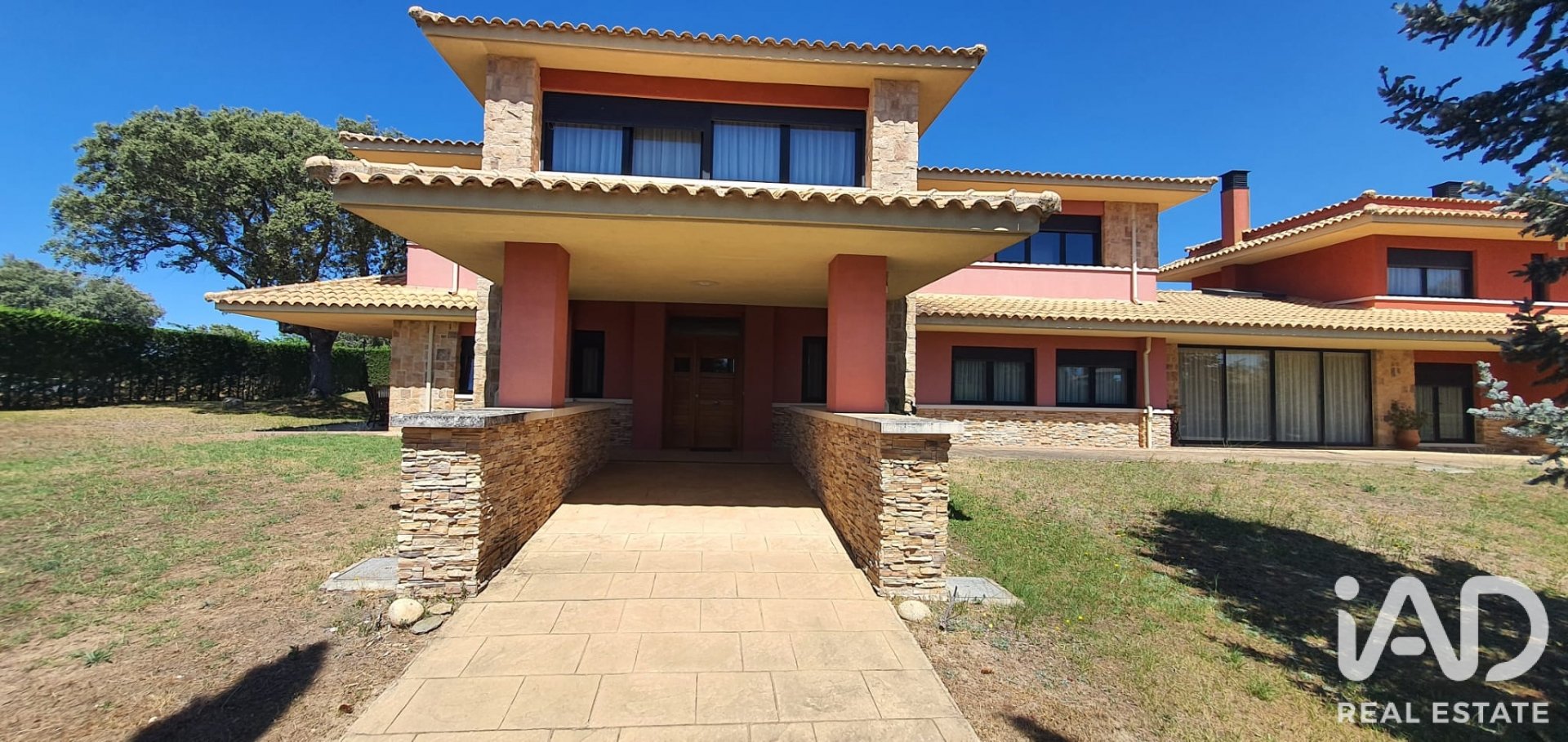 Apartamento en Carrascal de Barregas, Salamanca, España 6 dormitorios, 604 m2 No. 187732