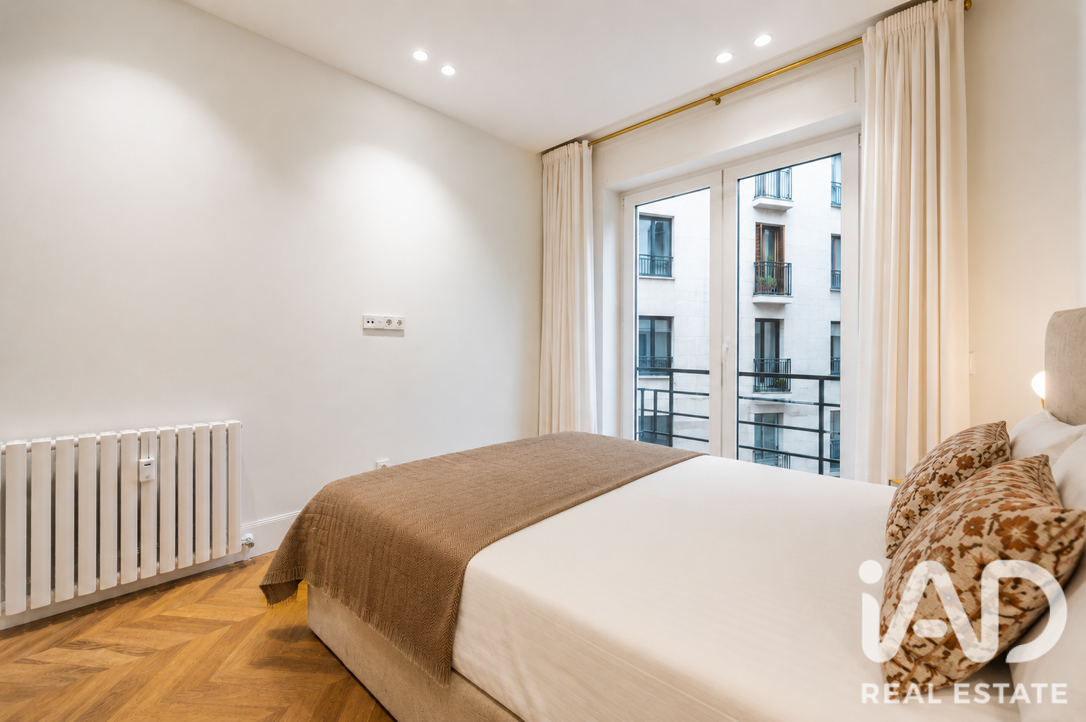 Huoneisto Madrid, Espanja 2 makuuhuonetta, 143 m2 No. 187733