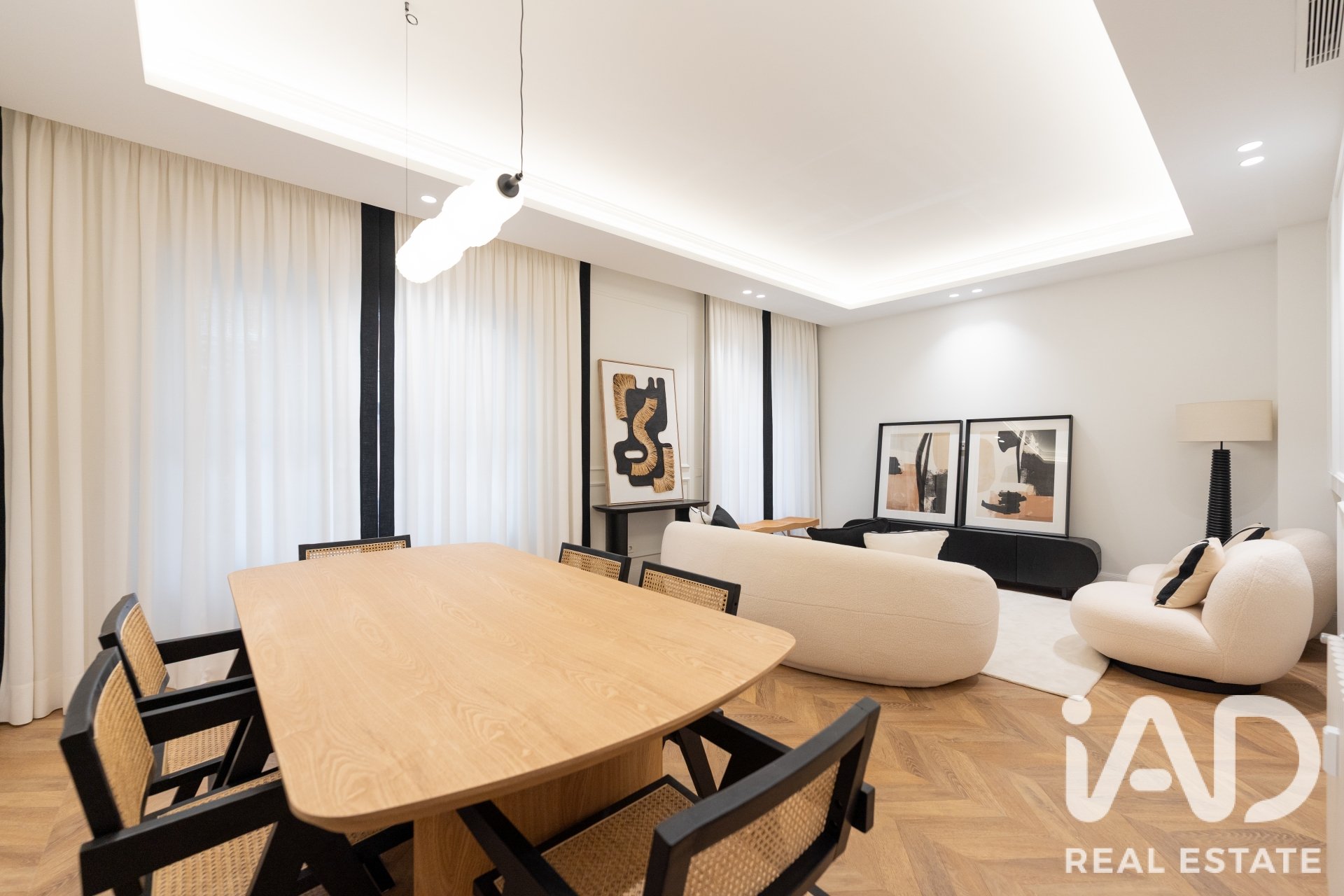 Huoneisto Madrid, Espanja 2 makuuhuonetta, 143 m2 No. 187733
