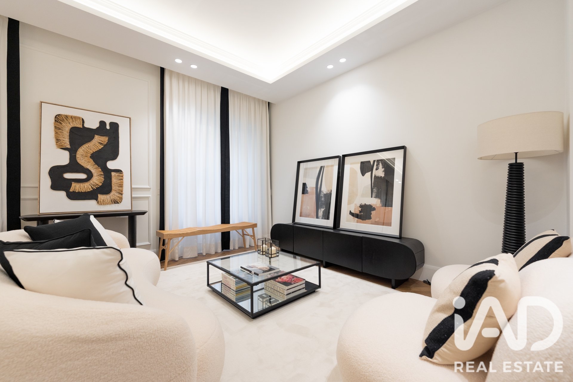 Huoneisto Madrid, Espanja 2 makuuhuonetta, 143 m2 No. 187733
