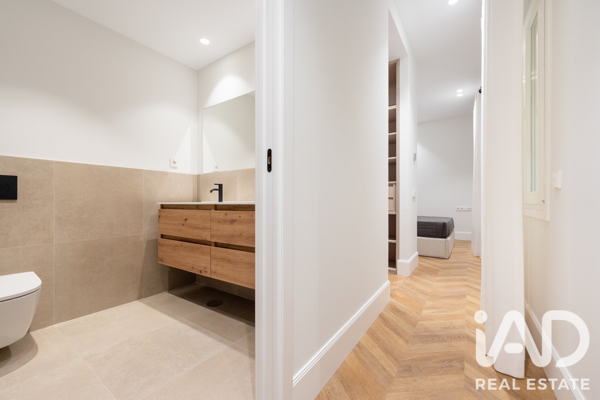 Huoneisto Madrid, Espanja 2 makuuhuonetta, 143 m2 No. 187733